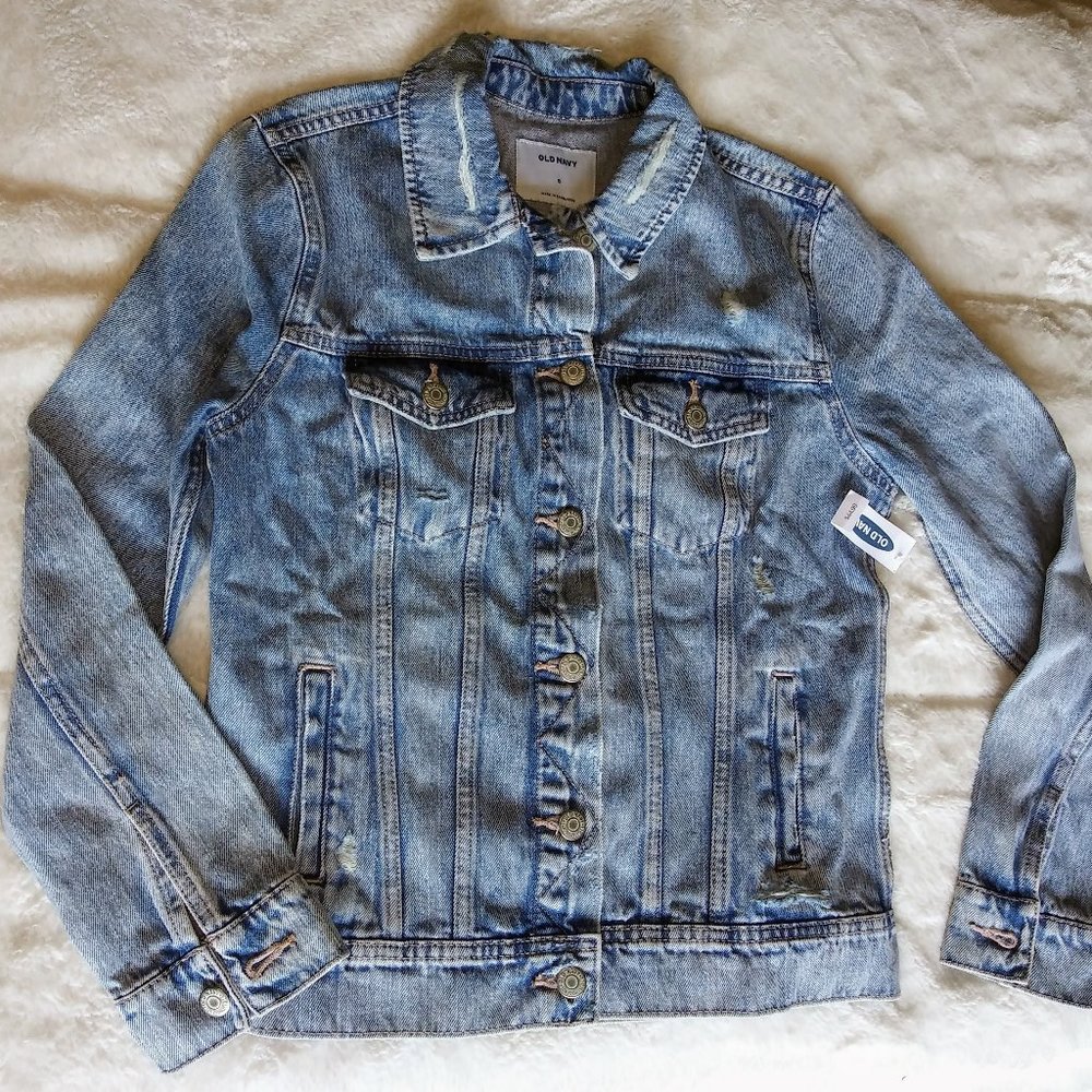 NEW!  Women's Old Navy Distressed Denim Jacket